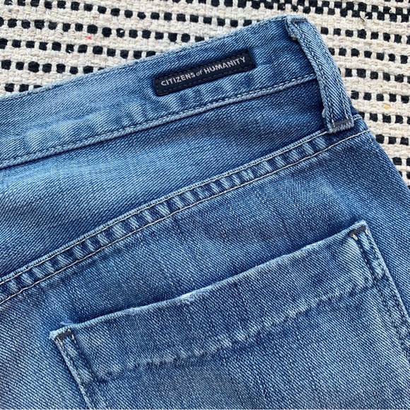 Citizens of Humanity Daisy Relaxed Tapered Leg Jeans size 26 - Picture 6 of 10